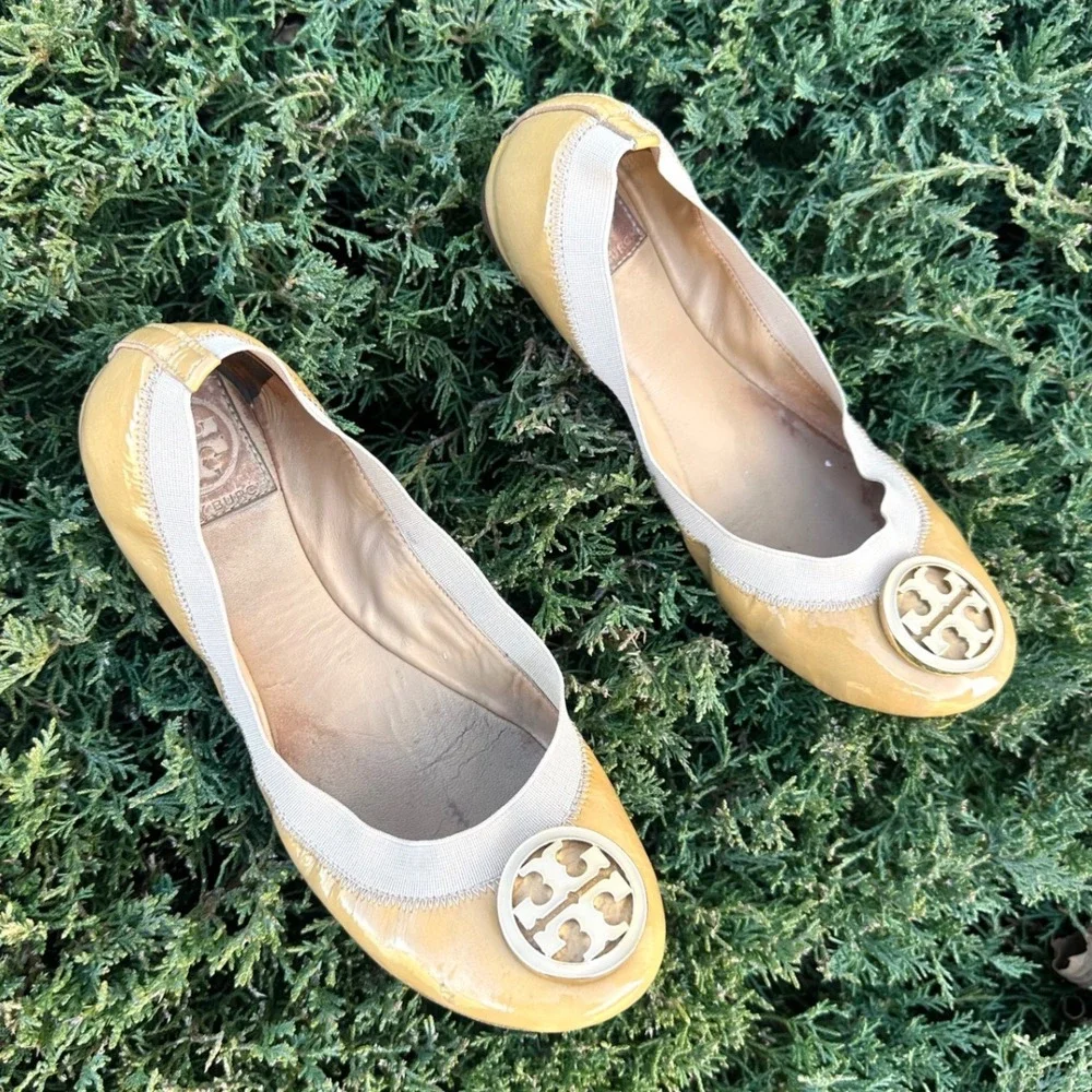 Tory Burch Women's‎ Caroline Patent Leather Ballet Flats Size 7.5 Tan